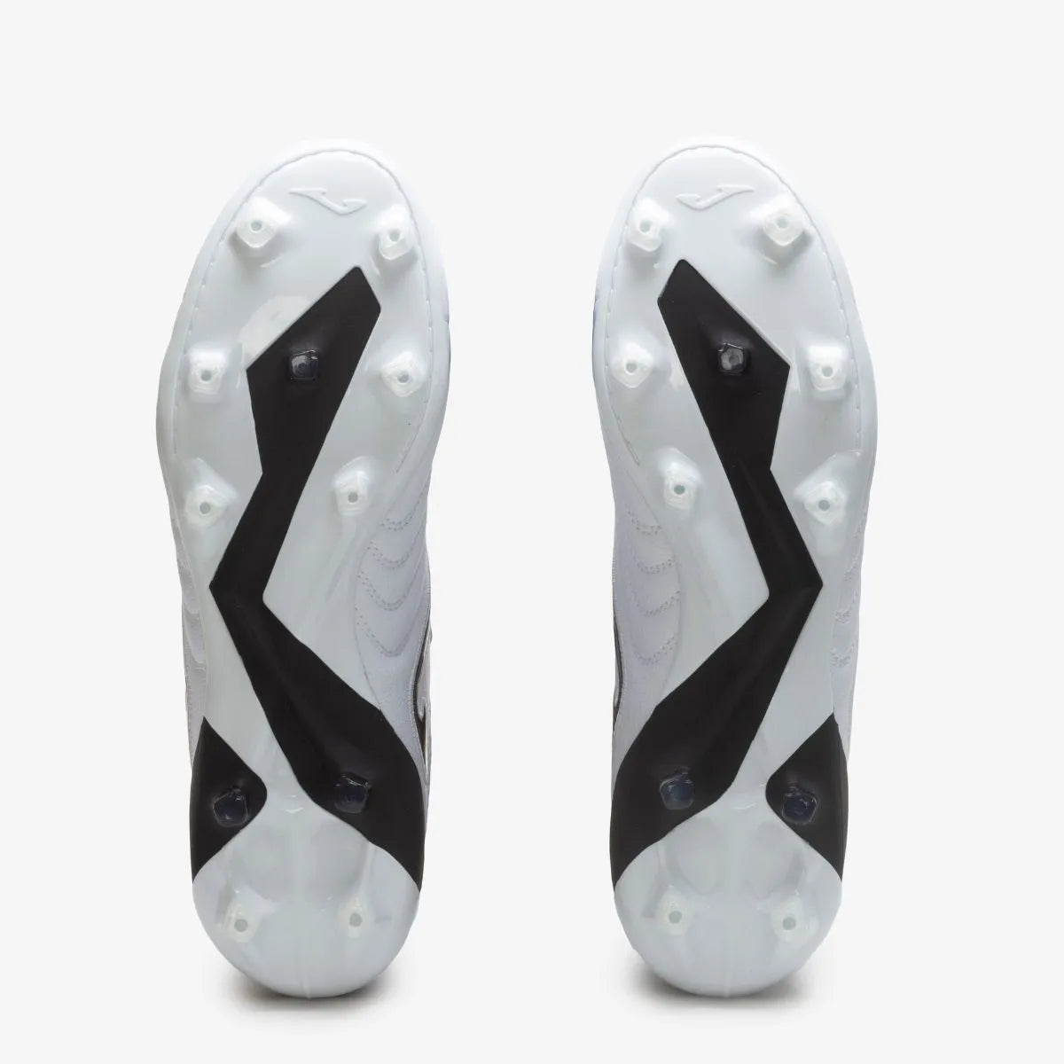 Chuteira de Campo Joma Aguila Cup Masculina